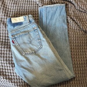Re/Done Vintage Levi’s Low Rise Women's Jeans in Light Blue Wash
